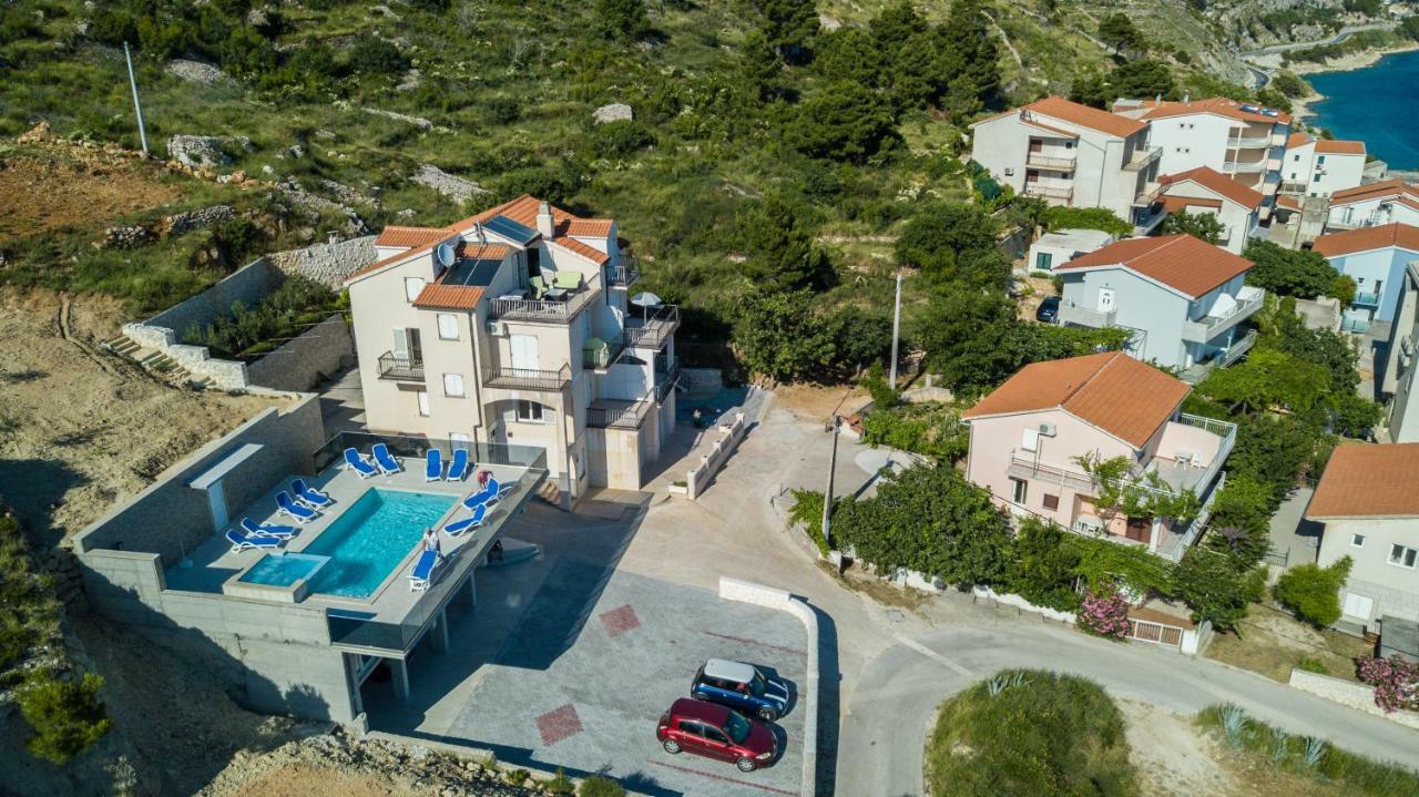 Apartments Pusic Omiš Dış mekan fotoğraf