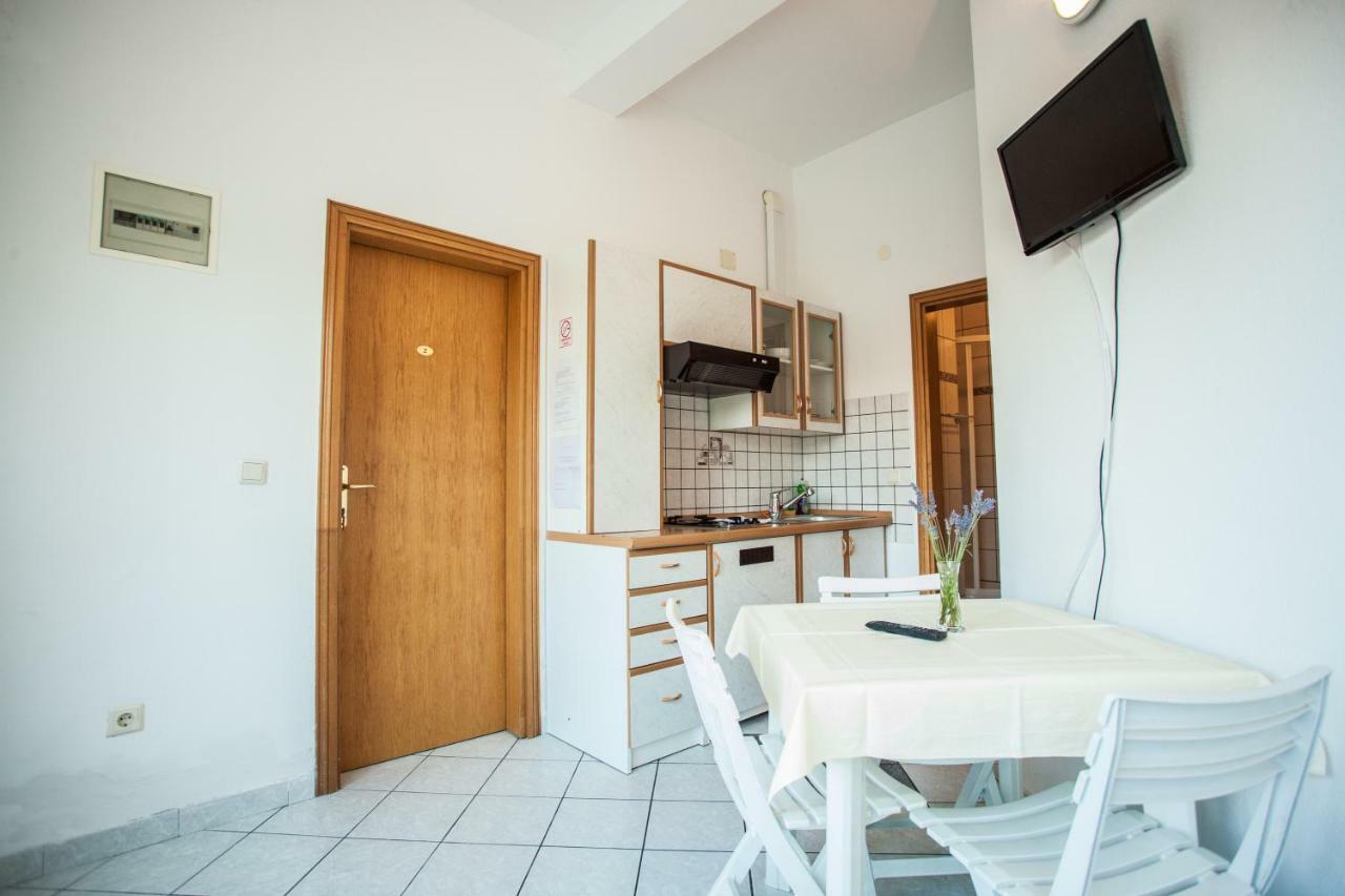 Apartments Pusic Omiš Dış mekan fotoğraf